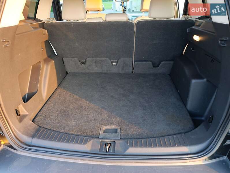 Внедорожник / Кроссовер Ford Escape 2012 в Горохове