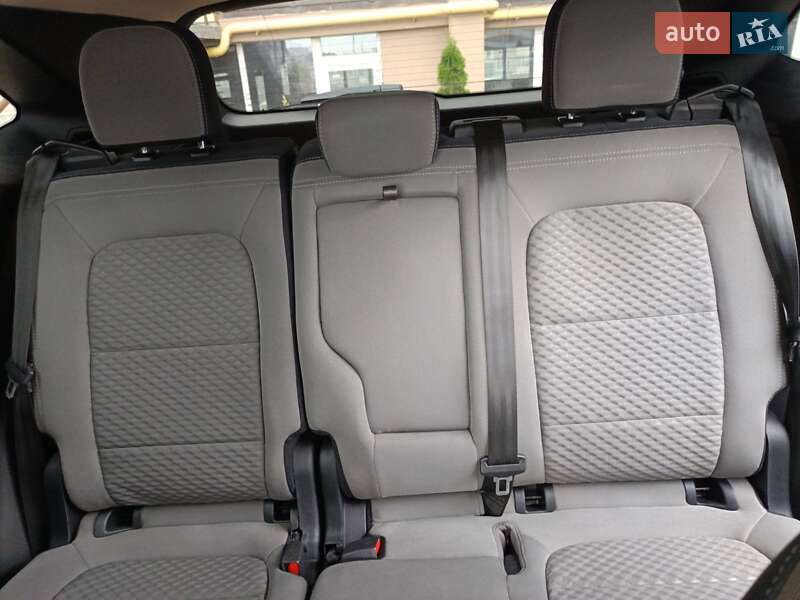 Внедорожник / Кроссовер Ford Escape 2020 в Тернополе