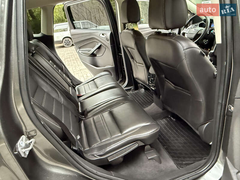 Внедорожник / Кроссовер Ford Escape 2016 в Дрогобыче