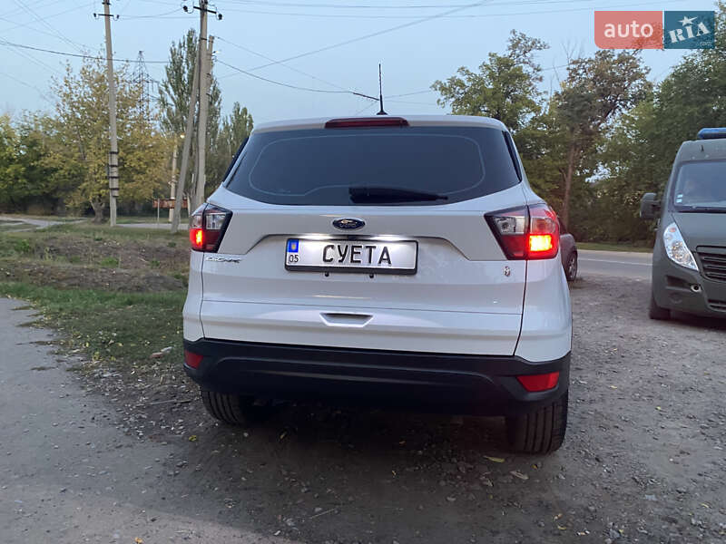 Позашляховик / Кросовер Ford Escape 2018 в Слов'янську фото 9 Позашляховик / Кросовер Ford Escape 2018 в Слов'янську