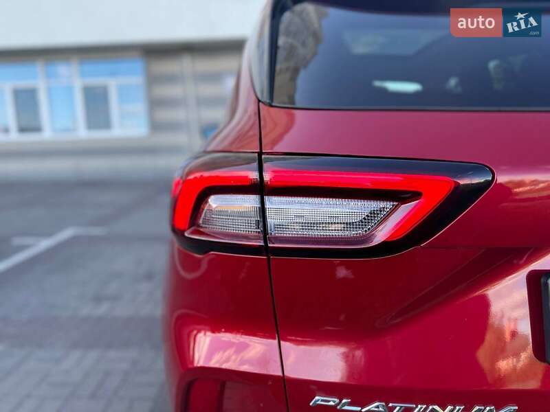 Внедорожник / Кроссовер Ford Escape 2023 в Киеве
