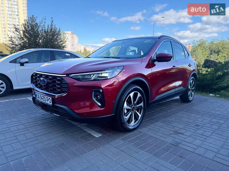 Внедорожник / Кроссовер Ford Escape 2023 в Киеве