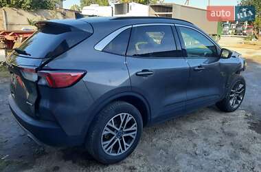 Внедорожник / Кроссовер Ford Escape 2022 в 