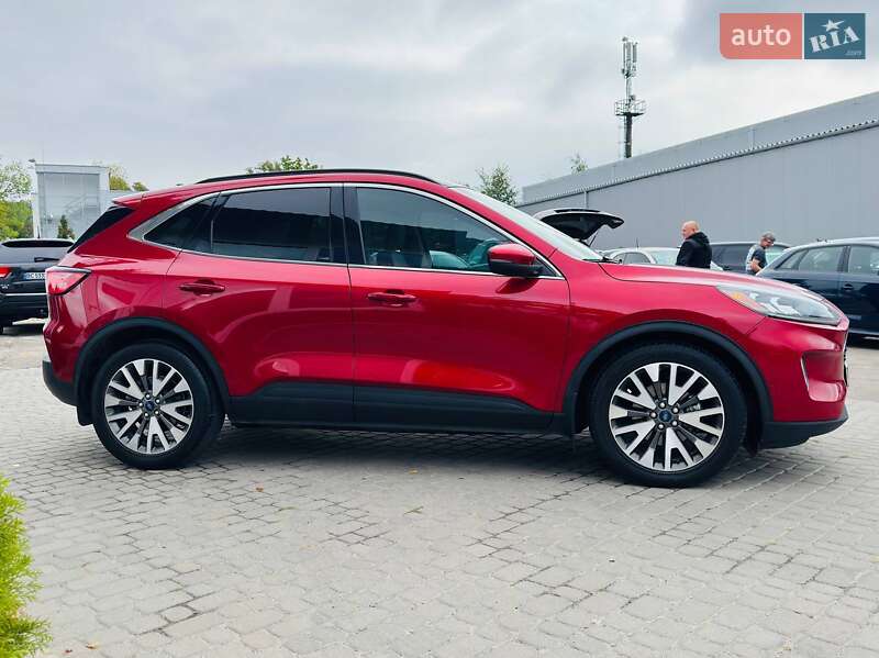 Внедорожник / Кроссовер Ford Escape 2020 в Львове