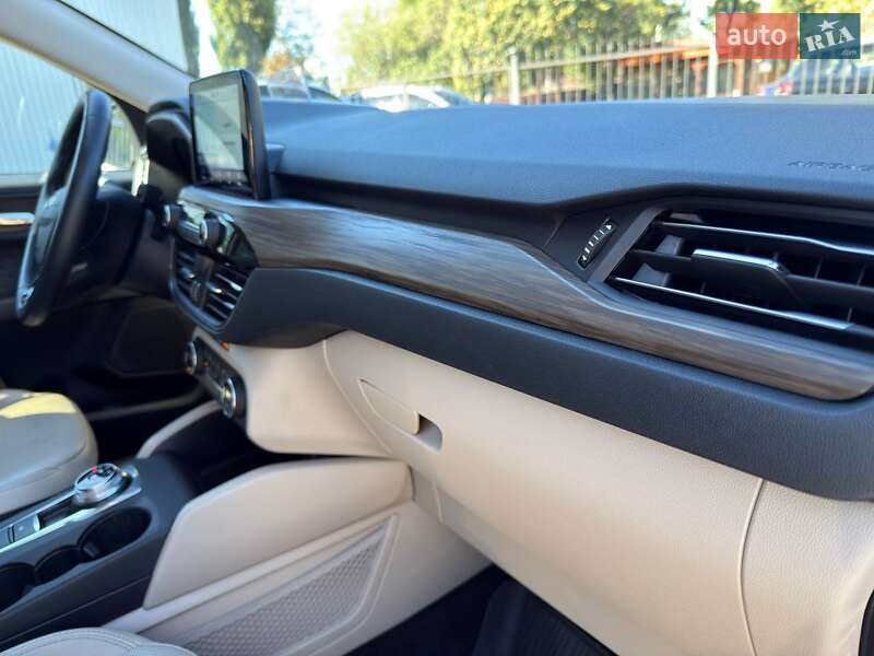 Внедорожник / Кроссовер Ford Escape 2020 в Киеве фото 32 Внедорожник / Кроссовер Ford Escape 2020 в Киеве