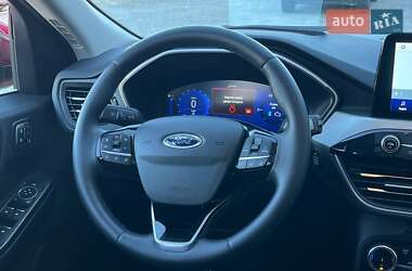 Внедорожник / Кроссовер Ford Escape 2022 в 