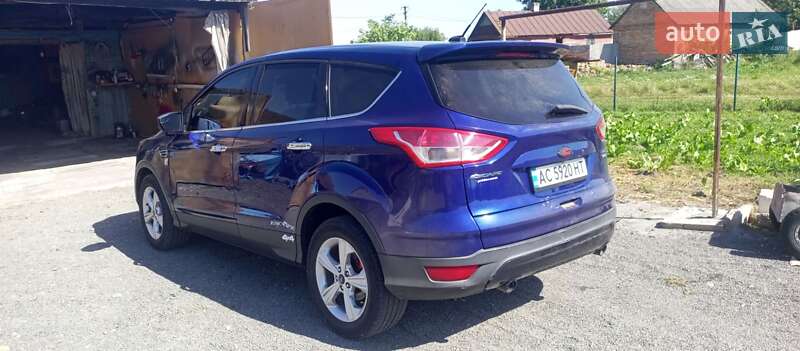 Внедорожник / Кроссовер Ford Escape 2014 в Горохове