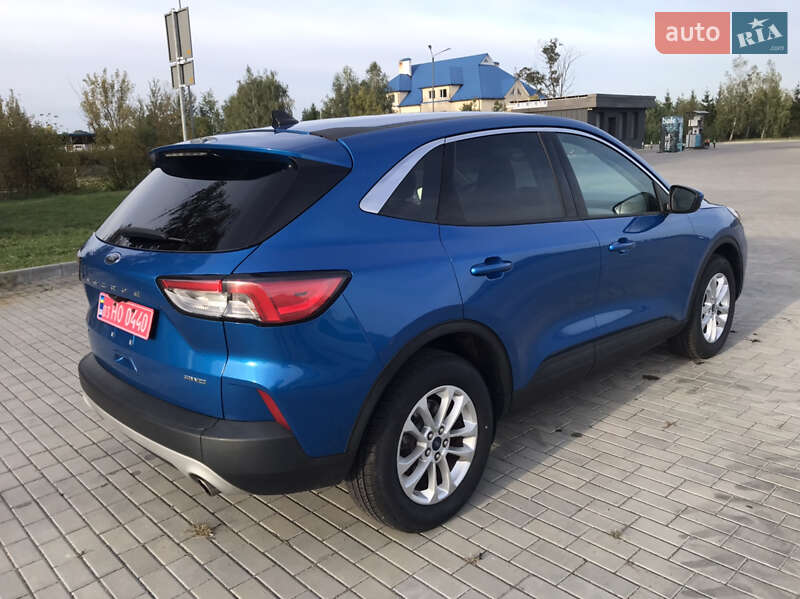 Внедорожник / Кроссовер Ford Escape 2020 в Шептицькому