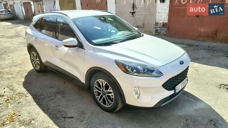 Позашляховик / Кросовер Ford Escape 2020 в Києві