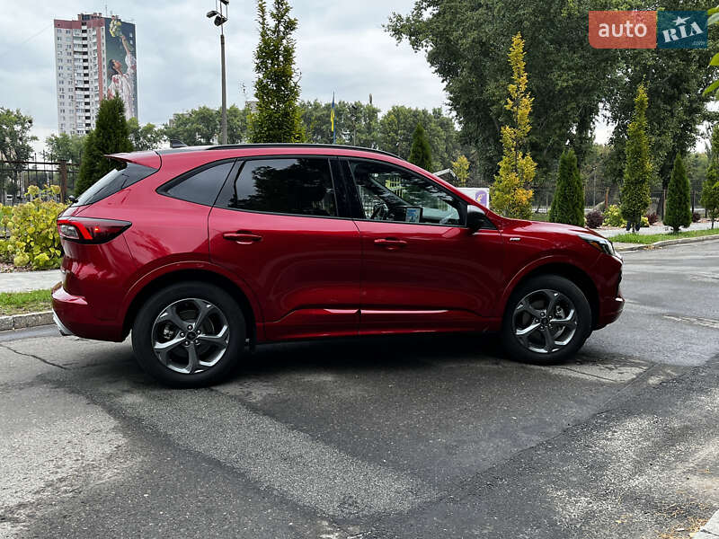 Внедорожник / Кроссовер Ford Escape 2024 в Киеве