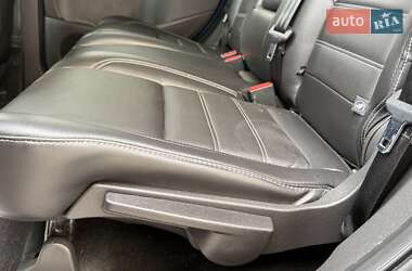 Внедорожник / Кроссовер Ford Escape 2017 в 