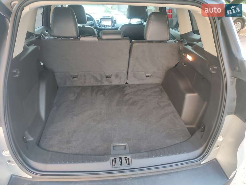 Внедорожник / Кроссовер Ford Escape 2016 в Киеве фото 10 Внедорожник / Кроссовер Ford Escape 2016 в Киеве