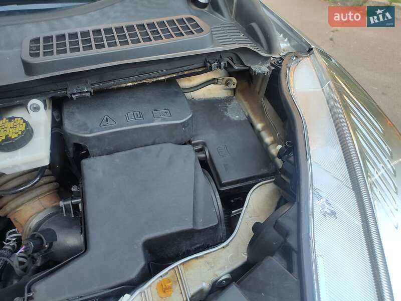 Внедорожник / Кроссовер Ford Escape 2016 в Киеве фото 12 Внедорожник / Кроссовер Ford Escape 2016 в Киеве