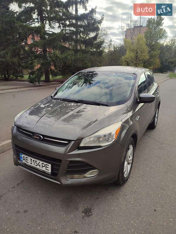 Внедорожник / Кроссовер Ford Escape 2013 в Кривом Роге фото 4 Внедорожник / Кроссовер Ford Escape 2013 в Кривом Роге