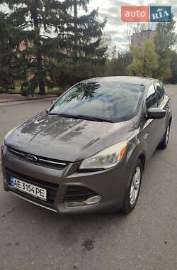 Внедорожник / Кроссовер Ford Escape 2013 в 