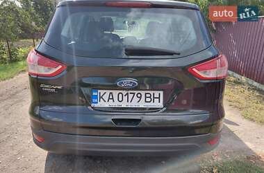 Внедорожник / Кроссовер Ford Escape 2013 в 