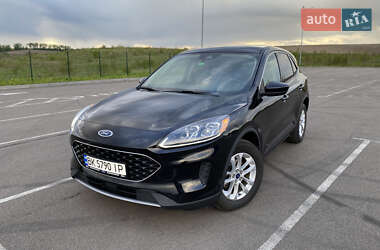 Внедорожник / Кроссовер Ford Escape 2020 в 