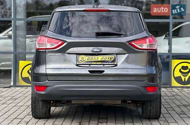 Внедорожник / Кроссовер Ford Escape 2016 в 