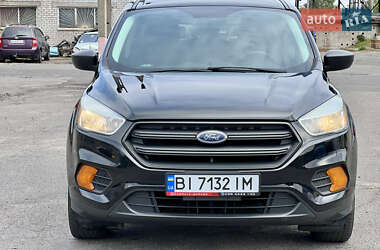 Внедорожник / Кроссовер Ford Escape 2017 в 