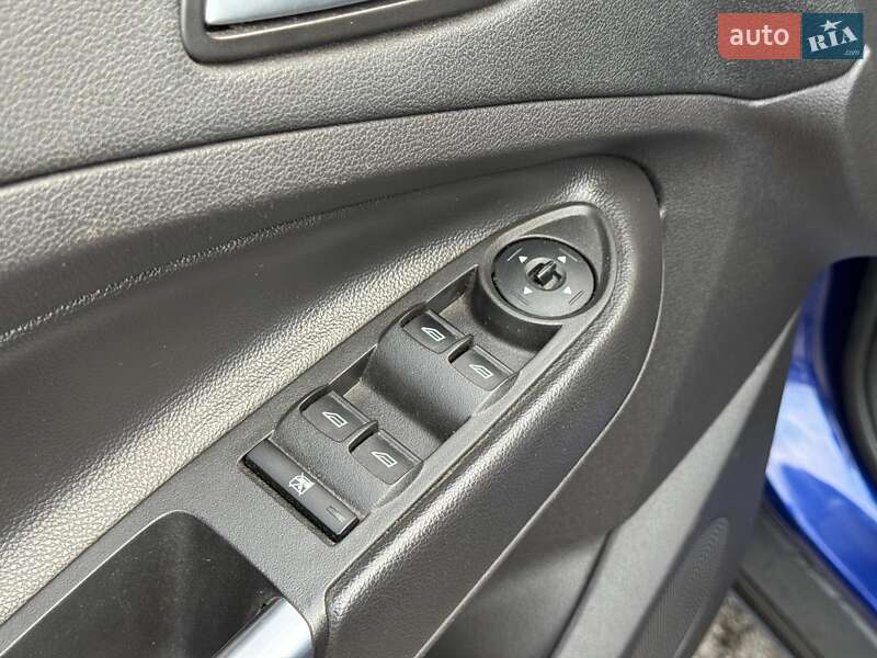 Внедорожник / Кроссовер Ford Escape 2015 в Виннице фото 13 Внедорожник / Кроссовер Ford Escape 2015 в Виннице