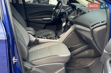 Внедорожник / Кроссовер Ford Escape 2015 в 
