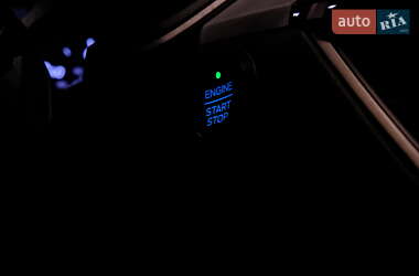 Внедорожник / Кроссовер Ford Escape 2021 в 