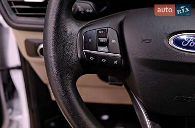 Внедорожник / Кроссовер Ford Escape 2021 в Одессе