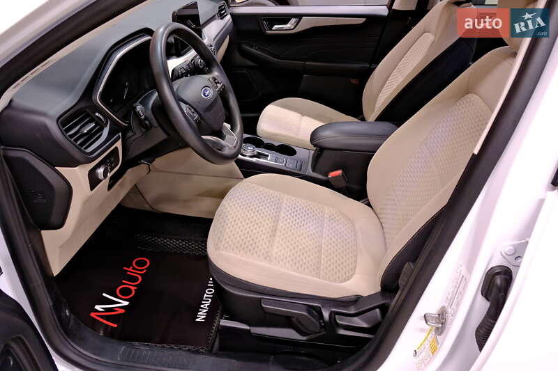 Внедорожник / Кроссовер Ford Escape 2021 в Одессе