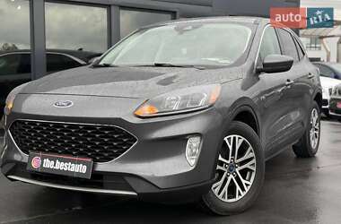 Внедорожник / Кроссовер Ford Escape 2021 в 
