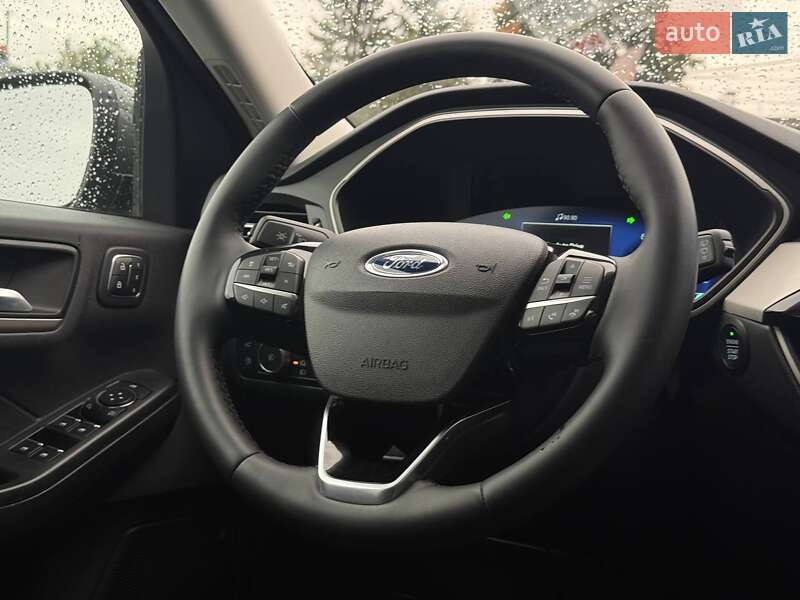 Внедорожник / Кроссовер Ford Escape 2021 в Ровно