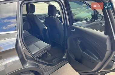 Позашляховик / Кросовер Ford Escape 2018 в 