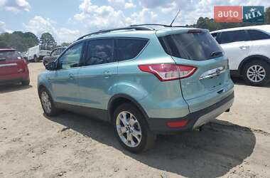 Внедорожник / Кроссовер Ford Escape 2013 в 