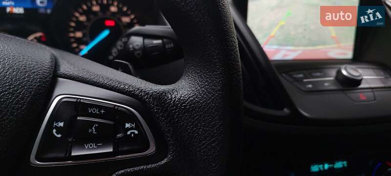 Позашляховик / Кросовер Ford Escape 2017 в Дубні