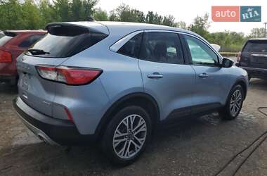 Внедорожник / Кроссовер Ford Escape 2022 в 