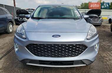 Внедорожник / Кроссовер Ford Escape 2022 в 