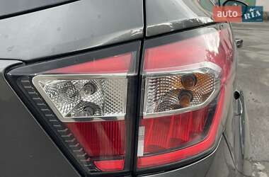 Внедорожник / Кроссовер Ford Escape 2018 в 