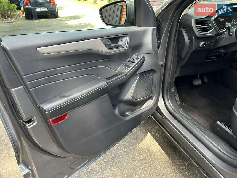 Внедорожник / Кроссовер Ford Escape 2022 в Киеве