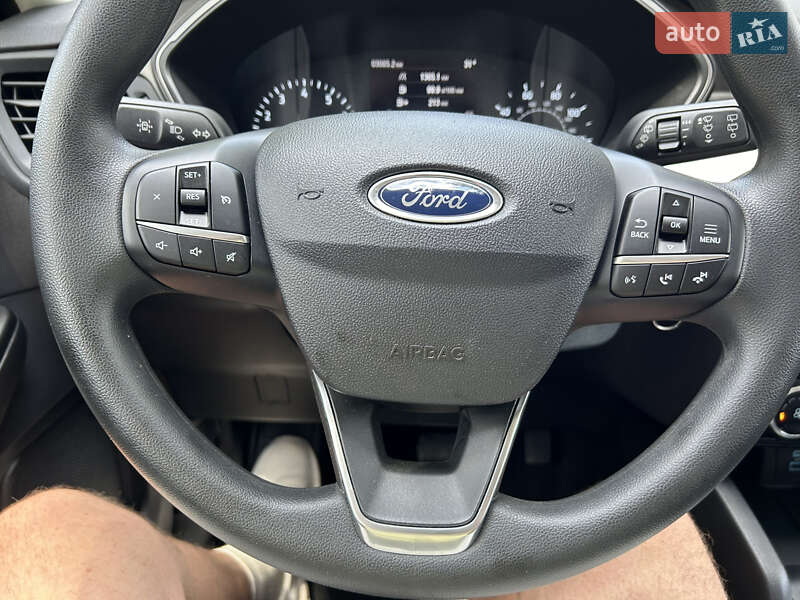 Внедорожник / Кроссовер Ford Escape 2022 в Киеве