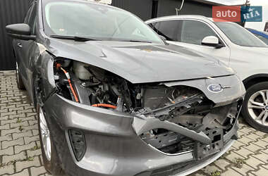 Внедорожник / Кроссовер Ford Escape 2022 в 