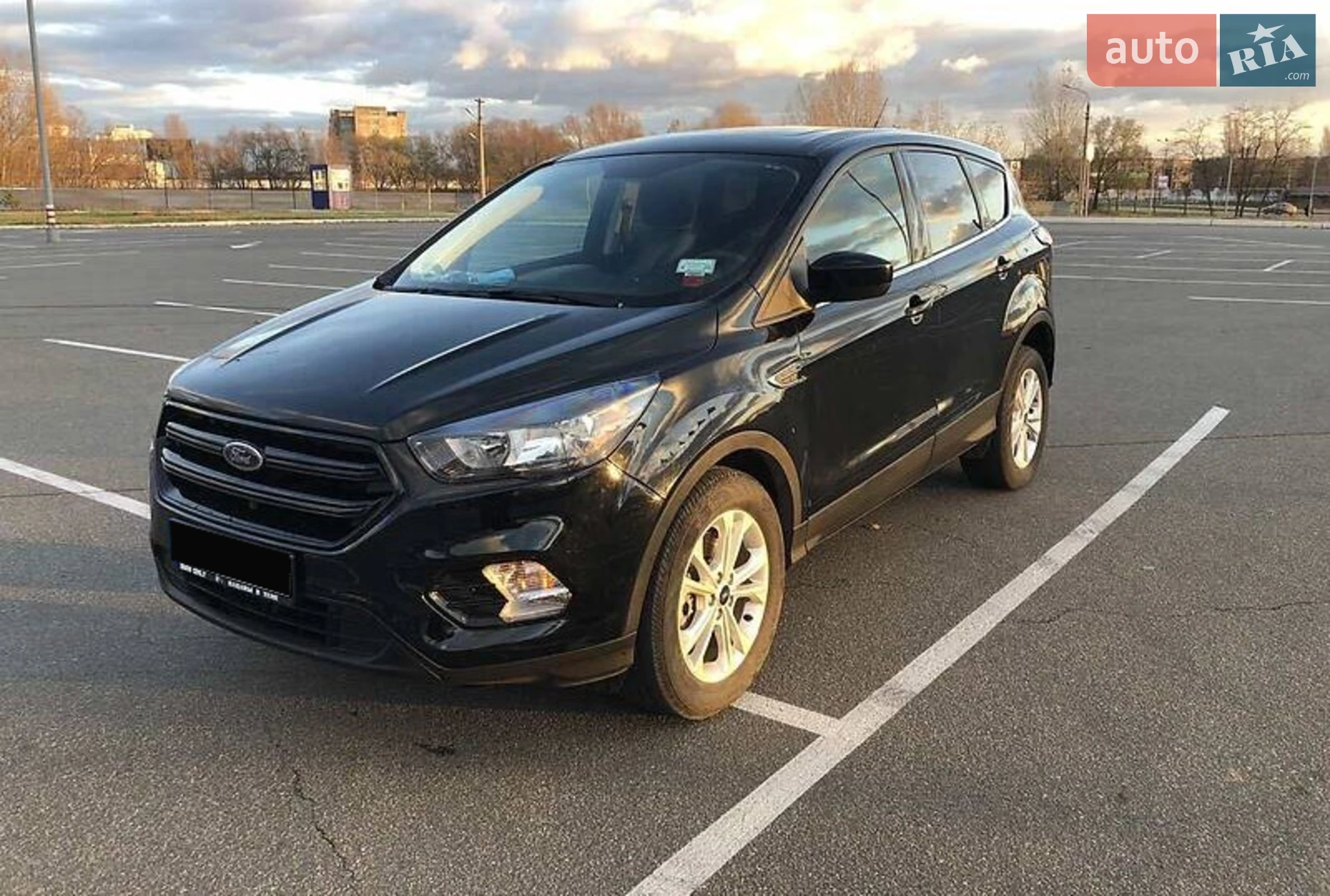 2017 Ford Escape - фото 1