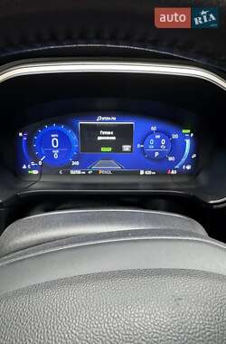 Внедорожник / Кроссовер Ford Escape 2020 в 