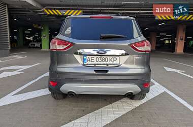 Позашляховик / Кросовер Ford Escape 2014 в 