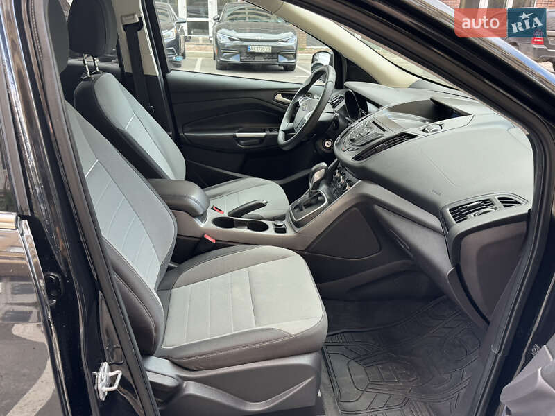 Внедорожник / Кроссовер Ford Escape 2014 в Киеве
