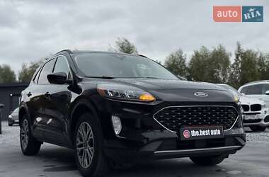 Внедорожник / Кроссовер Ford Escape 2022 в 