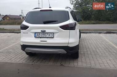 Внедорожник / Кроссовер Ford Escape 2013 в 