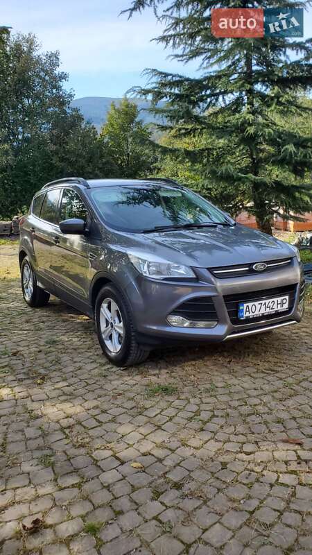 Внедорожник / Кроссовер Ford Escape 2014 в Тячеве фото 10 Внедорожник / Кроссовер Ford Escape 2014 в Тячеве