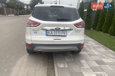 Внедорожник / Кроссовер Ford Escape 2015 в 