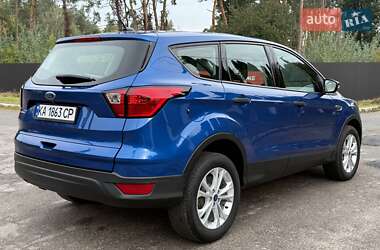 Внедорожник / Кроссовер Ford Escape 2019 в 
