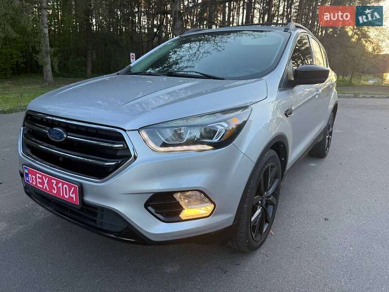 Внедорожник / Кроссовер Ford Escape 2017 в Ровно фото 6 Внедорожник / Кроссовер Ford Escape 2017 в Ровно