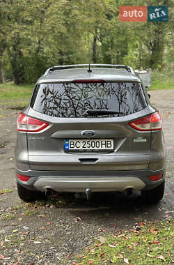 Внедорожник / Кроссовер Ford Escape 2013 в 